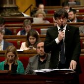  El presidente de la Generalitat, Carles Puigdemont durante la sesión de control