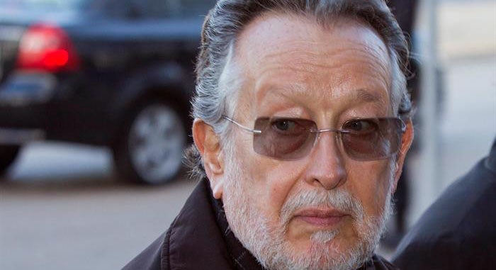 Grau niega el cohecho y afirma que los relojes que devolvió fueron regalos de familiares Grau niega el cohecho y afirma que los relojes que devolvió fueron regalos de familiares