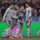 El Real Madrid celebra el gol de Jesé ante la Roma
