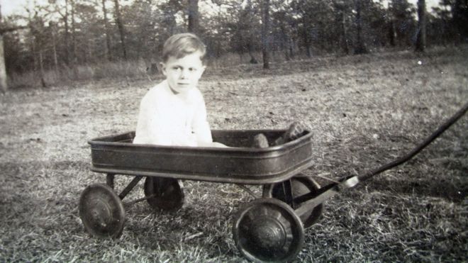 El Tintero: Los comportamientos del primer niño que tuvo autismo El Tintero: Los comportamientos del primer niño que tuvo autismo