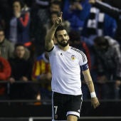 Negredo celebra un gol con el Valencia
