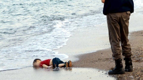 Imagen del ni&ntilde;o refugiado sirio