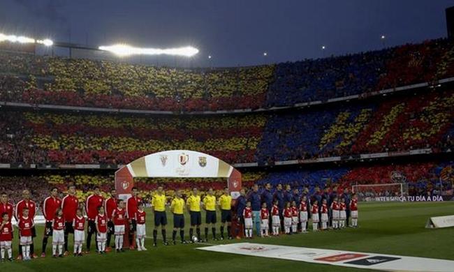 El organizador de la pitada al himno en la Copa del Rey de 2015 se niega a declarar en castellano durante el juicio El organizador de la pitada al himno en la Copa del Rey de 2015 se niega a declarar en castellano durante el juicio