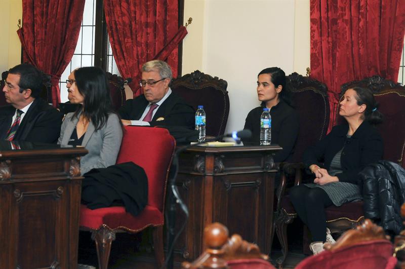 Las condenadas por el crimen de Isabel Carrasco recurrirán la sentencia Las condenadas por el crimen de Isabel Carrasco recurrirán la sentencia