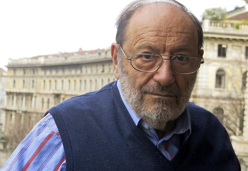 Rubén Amón indulta a La máquina del fango, la metáfora de Umberto Eco Rubén Amón indulta a La máquina del fango, la metáfora de Umberto Eco