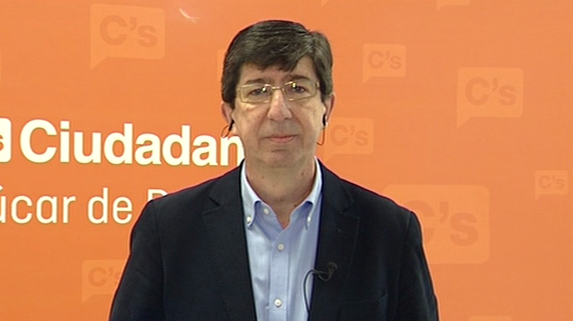 Juan Marín: "Ni hemos pactado ni vamos a gobernar con Vox, pero en política hay que hablar con otros partidos" Juan Marín: "Ni hemos pactado ni vamos a gobernar con Vox, pero en política hay que hablar con otros partidos"