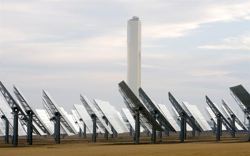 Abengoa sube hasta un 9% en bolsa tras anunciar la reestructuración de su deuda Abengoa sube hasta un 9% en bolsa tras anunciar la reestructuración de su deuda
