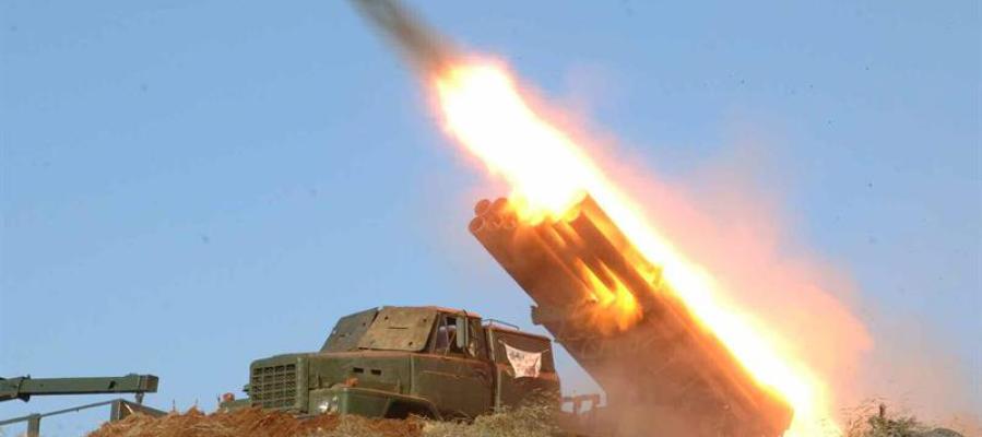 Un misil lanzado desde Corea del Norte - Imagen de archivo Un misil lanzado desde Corea del Norte - Imagen de archivo