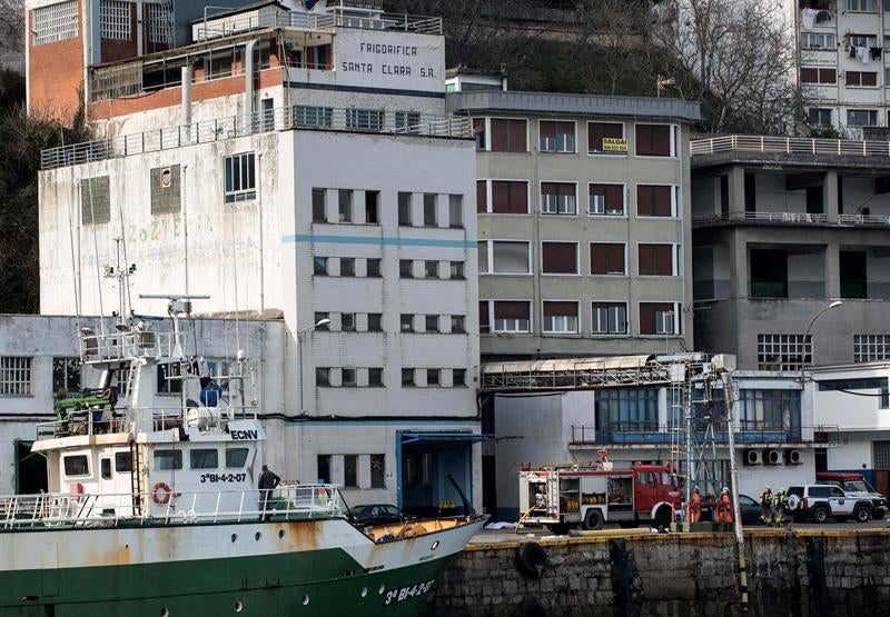 Dos muertos en una explosión en una fábrica de hielo en Vizcaya Dos muertos en una explosión en una fábrica de hielo en Vizcaya
