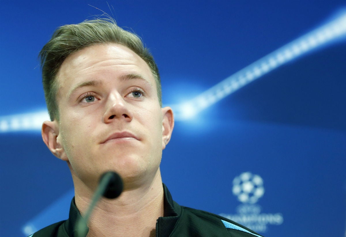 Ter Stegen: "No es verdad que haya fichado por el Manchester City" Ter Stegen: "No es verdad que haya fichado por el Manchester City"
