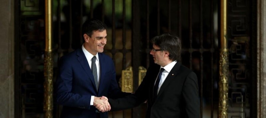 Pedro Sánchez y Carles Puigdemont Pedro Sánchez y Carles Puigdemont