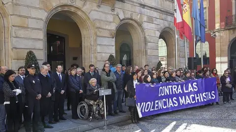 Concentración contra la violencia machista en Gijón Concentración contra la violencia machista en Gijón