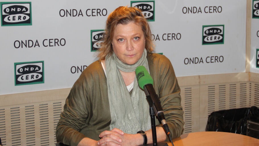 Carmen Gonz&aacute;lez, miembro de 'Ven con nostros', una organizaci&oacute;n que se encarga de traer a Espa&ntilde;a a ni&ntilde;os de Chern&oacute;bil durante los meses de verano, en Onda Cero