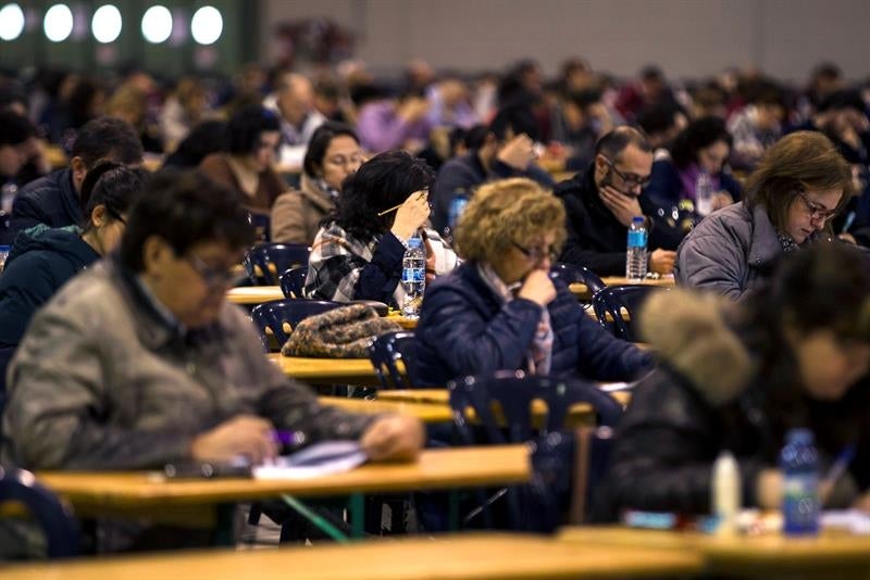 El Gobierno convoca 4.725 plazas de la oferta pública de empleo de 2017 El Gobierno convoca 4.725 plazas de la oferta pública de empleo de 2017