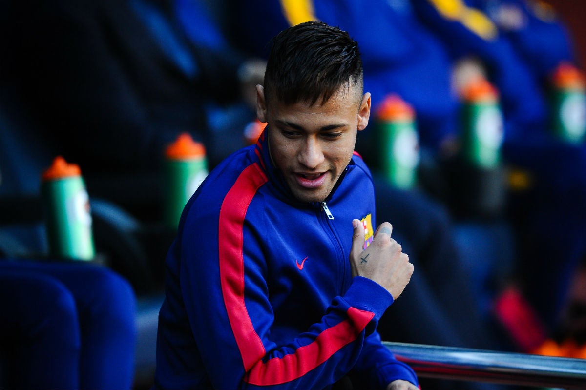 A Neymar todavía se le puede ver por el Camp Nou, por poco tiempo A Neymar todavía se le puede ver por el Camp Nou, por poco tiempo