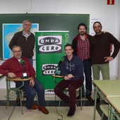 Alumnas e alumnos da Escola Oficial de Idiomas en Dalle a Lingua Alumnas e alumnos da Escola Oficial de Idiomas en Dalle a Lingua