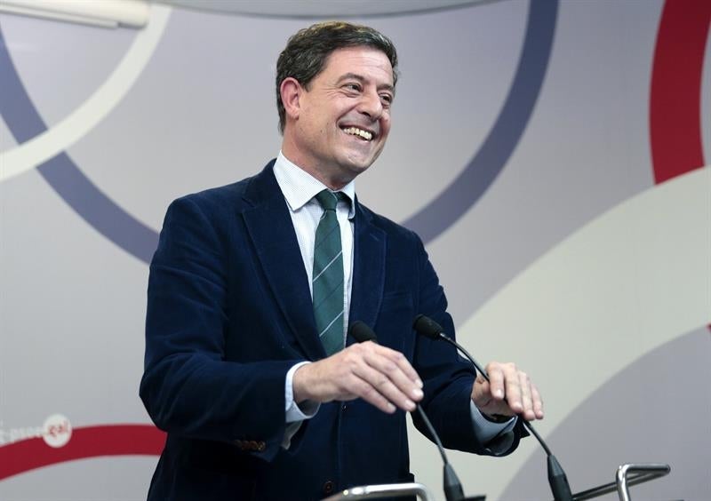 Besteiro deja el liderazgo del PSdeG convencido de su "total y pleno inocencia" Besteiro deja el liderazgo del PSdeG convencido de su "total y pleno inocencia"