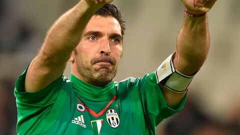 Buffon contento al acabar el encuentro.