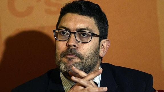 Miguel Sánchez: "Esto no es una cruzada contra el PP y lo suyo es que siga gobernando en Molina de Segura" Miguel Sánchez: "Esto no es una cruzada contra el PP y lo suyo es que siga gobernando en Molina de Segura"