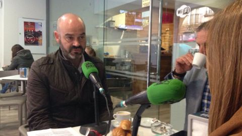 El alcalde y Susana Pedreira en el desayuno informativo