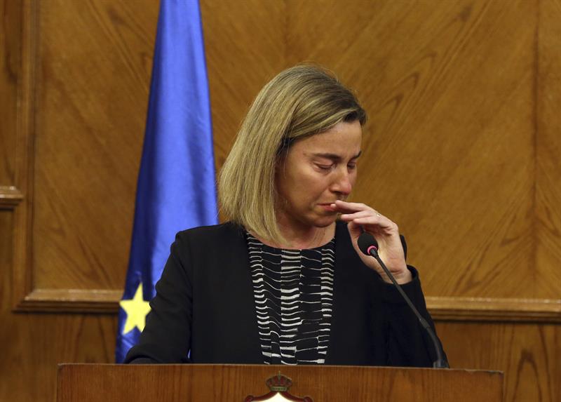 La jefa de la diplomacia europea rompe a llorar por los atentados de Bruselas La jefa de la diplomacia europea rompe a llorar por los atentados de Bruselas