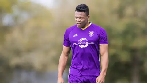 Julio Baptista con la camiseta del Orlando City Julio Baptista con la camiseta del Orlando City