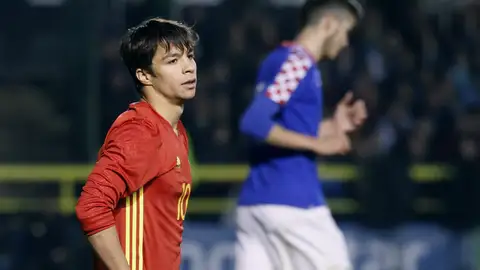 Óliver Torres se lamenta tras una acción ante Croacia Óliver Torres se lamenta tras una acción ante Croacia
