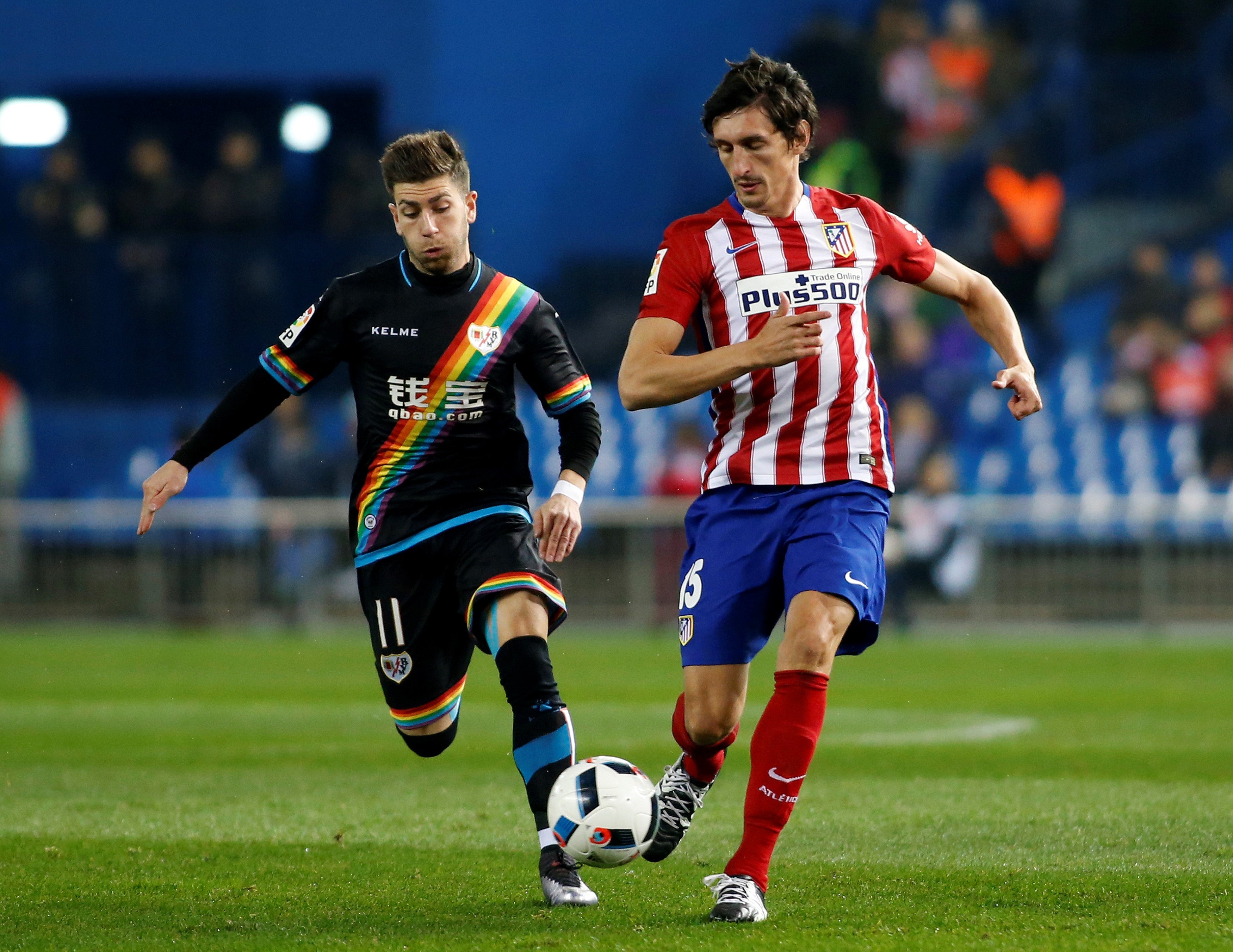 Stefan Savic no se recupera y es baja ante el Barcelona Stefan Savic no se recupera y es baja ante el Barcelona