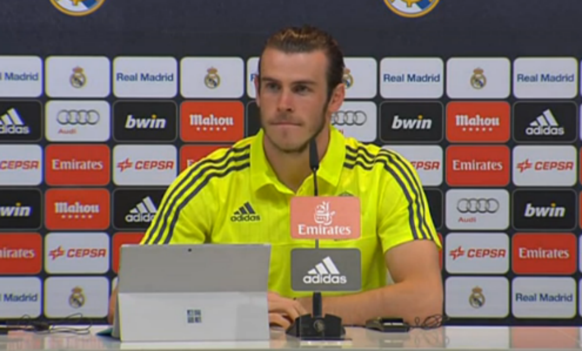 Gareth Bale: "Si ganamos al Barcelona, la Liga es posible" Gareth Bale: "Si ganamos al Barcelona, la Liga es posible"
