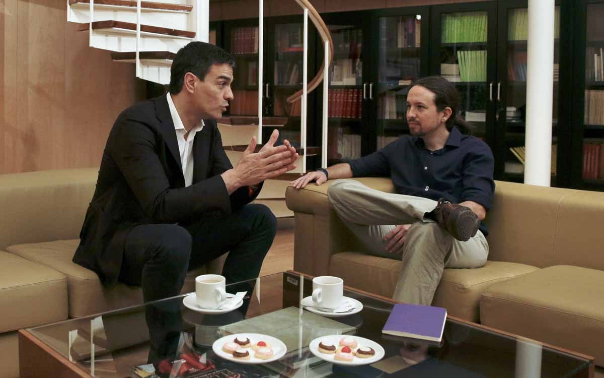 Personas físicas: La “resaca” de la reunión entre Pablo Iglesias y Pedro Sánchez Personas físicas: La “resaca” de la reunión entre Pablo Iglesias y Pedro Sánchez