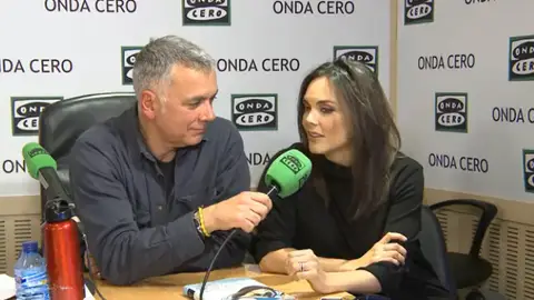 Juan Ramón Lucas y Mónica Carrillo Juan Ramón Lucas y Mónica Carrillo