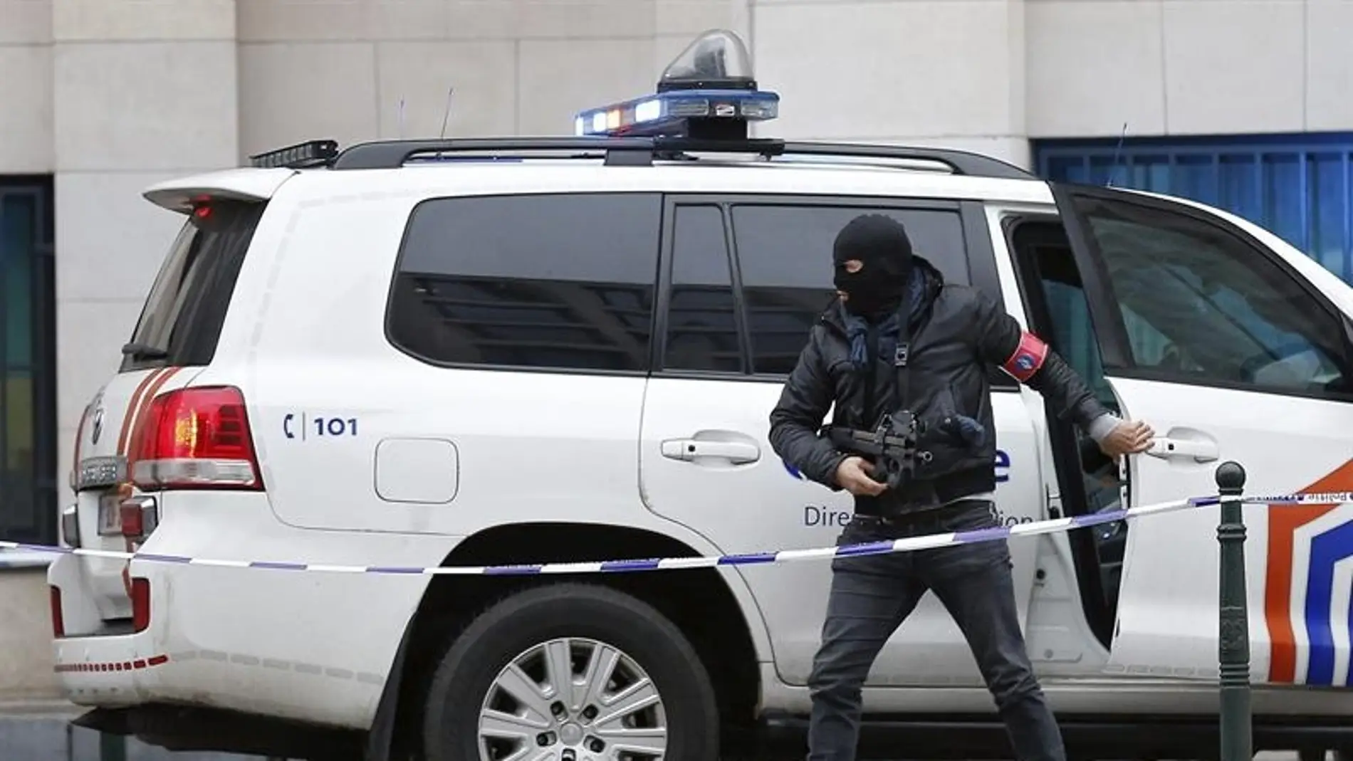 Miembros de las fuerzas de seguridad en Bruselas (Bélgica)