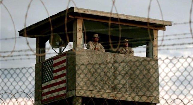 Obama da un paso más para el cierre de Guantánamo con el traslado de otra docena de presos Obama da un paso más para el cierre de Guantánamo con el traslado de otra docena de presos