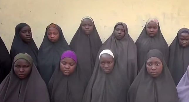 Boko Haram libera a 82 de las 220 niñas que secuestró en Nigeria en 2014 Boko Haram libera a 82 de las 220 niñas que secuestró en Nigeria en 2014