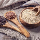 Semillas de lino, quinoa, espirulina… ¿Cómo puedo incorporar superalimentos a mi dieta? 