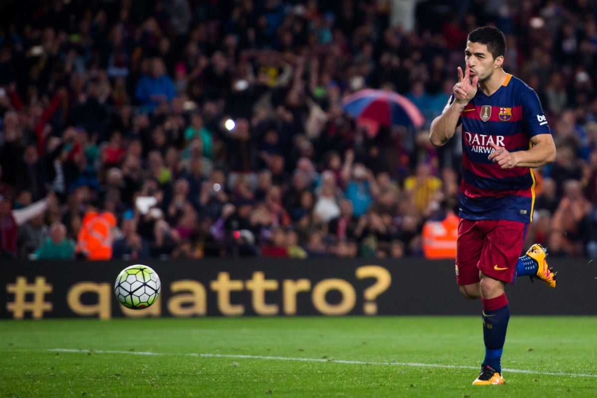 Goles y rosas en Barcelona con Suárez como gran protagonista Goles y rosas en Barcelona con Suárez como gran protagonista