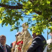 Miles de romeros veneran a la Virgen de la Cabeza