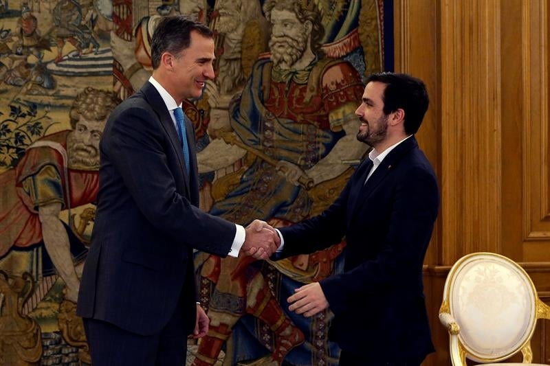 La tertulia: El Rey pide una campaña más austera La tertulia: El Rey pide una campaña más austera