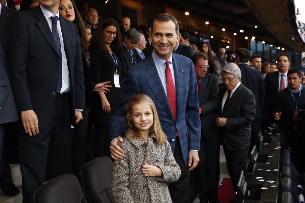 El Rey y la Princesa Leonor asisten al Vicente Calderón El Rey y la Princesa Leonor asisten al Vicente Calderón