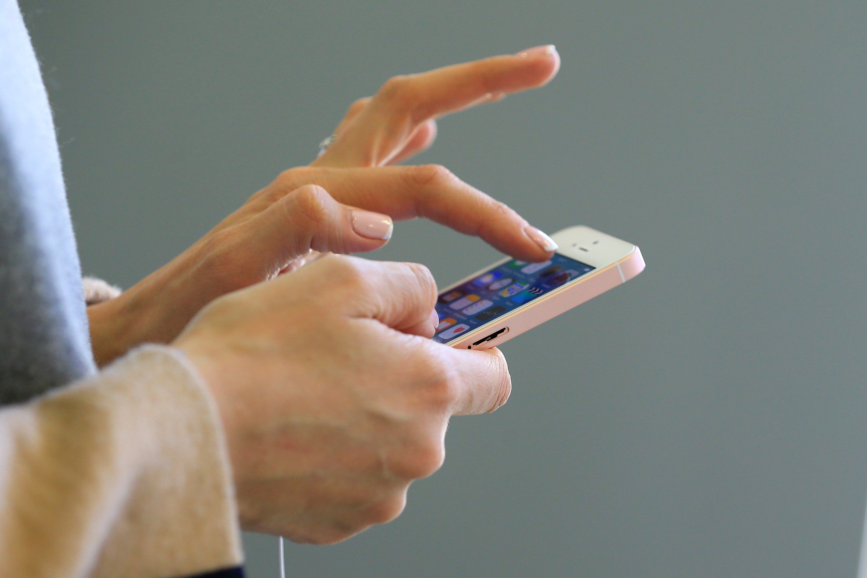 Continúa la estafa que promete dinero fácil por dar 'Me gusta' en Youtube Continúa la estafa que promete dinero fácil por dar 'Me gusta' en Youtube