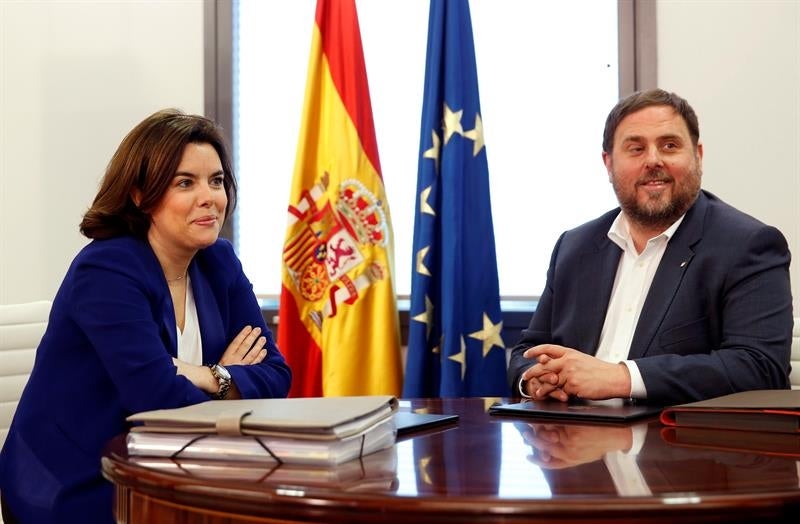 Junqueras admite que hay "deshielo" con el Gobierno y que es más fácil dialogar Junqueras admite que hay "deshielo" con el Gobierno y que es más fácil dialogar