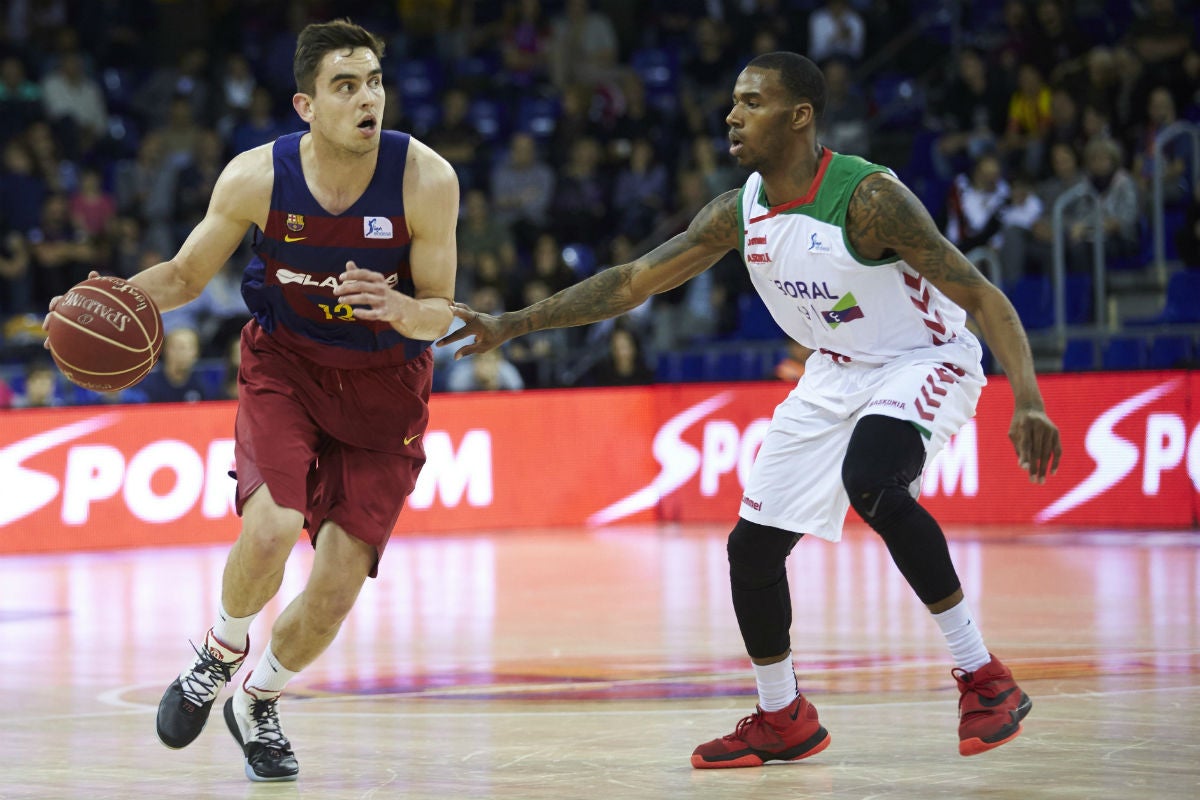 Satoransky lidera el abultado triunfo del Barça ante el Baskonia Satoransky lidera el abultado triunfo del Barça ante el Baskonia