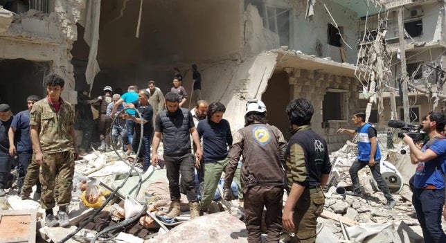 Noveno día consecutivo de bombardeos sobre la ciudad siria de Alepo Noveno día consecutivo de bombardeos sobre la ciudad siria de Alepo