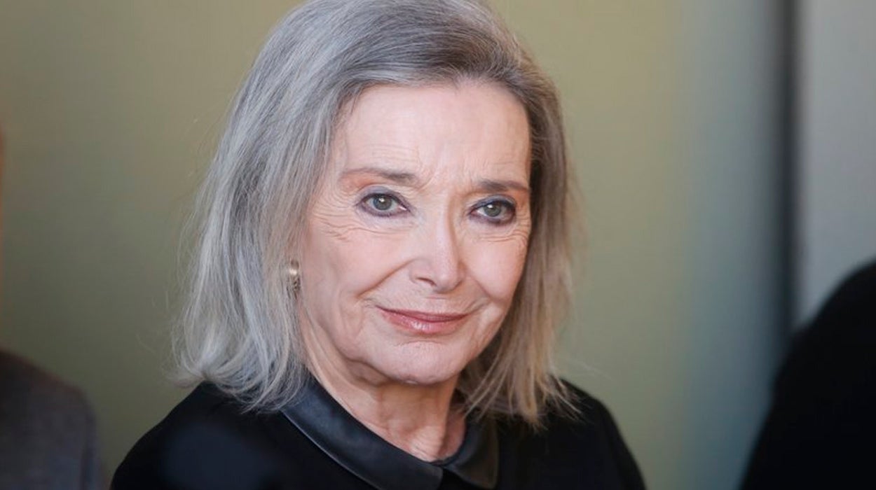 Núria Espert: "Me hace muchísima ilusión recibir este Premio" Núria Espert: "Me hace muchísima ilusión recibir este Premio"