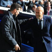 Diego Simeone y Zinedine Zidane juntos tras un derbi