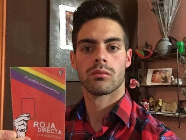 Mesa de redacción: El único árbitro español que había declarado su homosexualidad deja el fútbol Mesa de redacción: El único árbitro español que había declarado su homosexualidad deja el fútbol