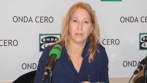 La consejera de Presidencia y Portavoz de la Generalitat, Neus Munt&eacute;, durante una entrevista en Onda Cero