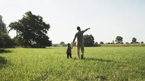 Imagen de un padre con su hijo Imagen de un padre con su hijo