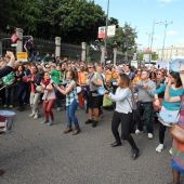 Cientos de personas participan en una manifestación entre la Plaza de Cibeles y la Puerta del Sol 