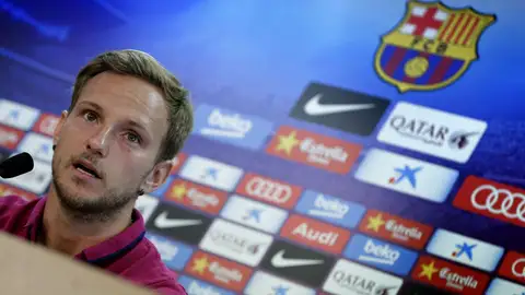 Rakitic, en rueda de prensa Rakitic, en rueda de prensa